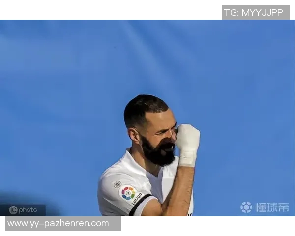 记者：阿拉巴比目鱼肌拉伤，将会因伤缺战7-10天